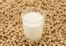 Kokį poveikį dantims daro sojų pienas?