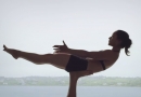 Užburianti akrobatinė joga (video)