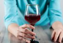 Kodėl alkoholį vartojantys žmonės nesikreipia pagalbos?