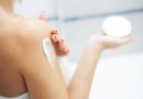 Gydytoja dalijasi patarimais, kaip tinkamai puoselėti kūno odą