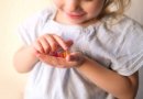 Nesveiki saldumynai vis dažniau atsiduria vaikų rankose: kaip tai sustabdyti?