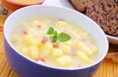 Daržovių sriuba su kumpiu