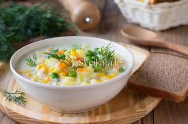 Vištienos ir kukurūzų sriuba